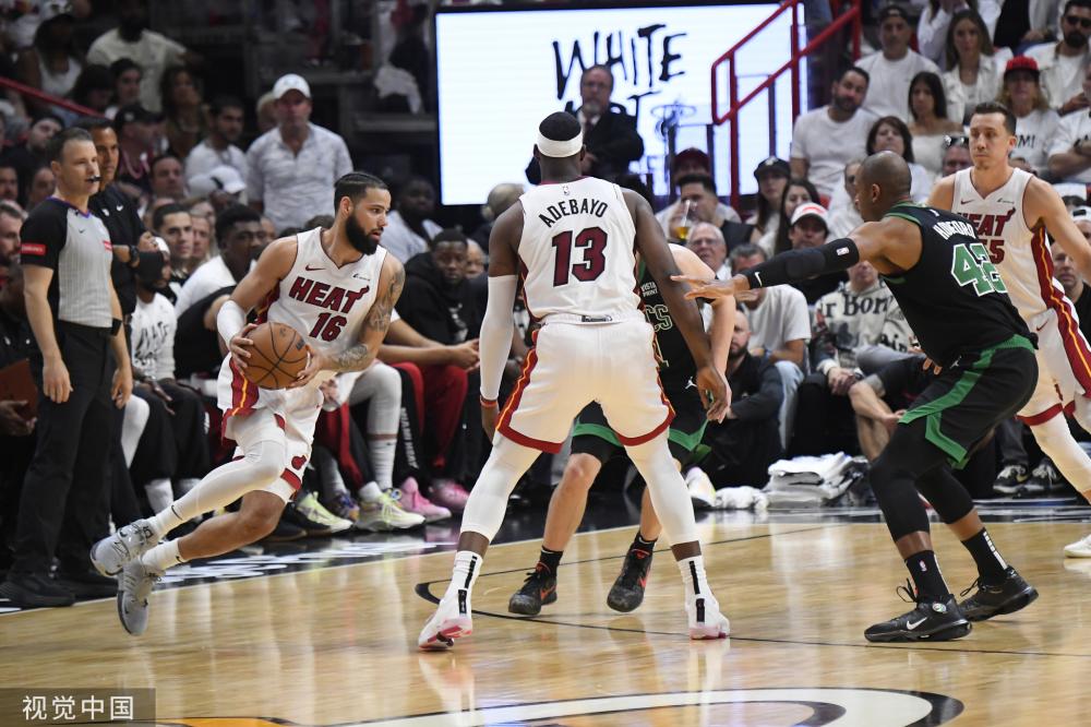 而詹姆斯 而詹姆斯