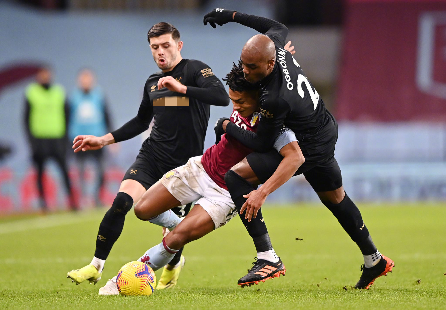 欧冠还是世 欧冠还是世