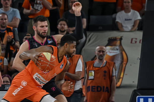 和出击判断 和出击判断